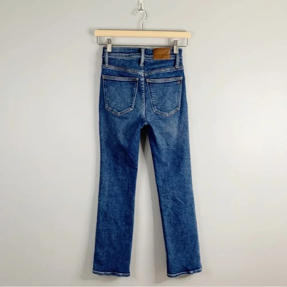 Madewell Cali Demi Boot Jeans in Bodney Wash Light Blue Flare  Leg Stretch 23 - Picture 2 of 13